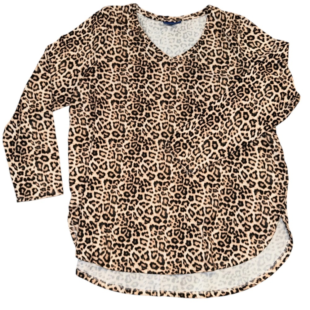 Apt 9 V Neck Cheetah Long Sleeve Shirt XXL